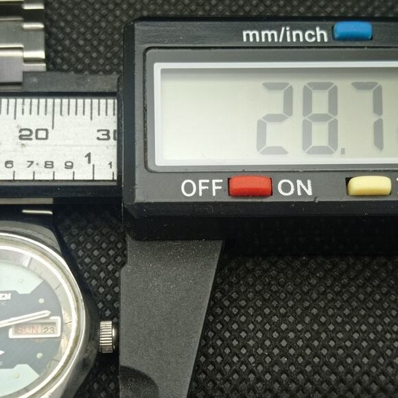 Vintage 1985 Citizen Automatic Womans Silver Watch W/daydate & Blue accents - Picture 7 of 8